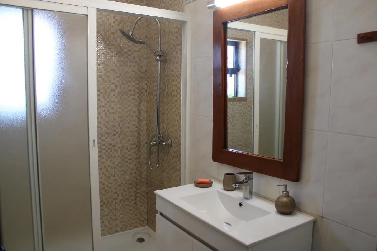 Abrigo Das Nortadas Vila do Bispo Country house