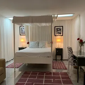 discovery-apartment-estrela.hotels-lisbon-portugal.com/